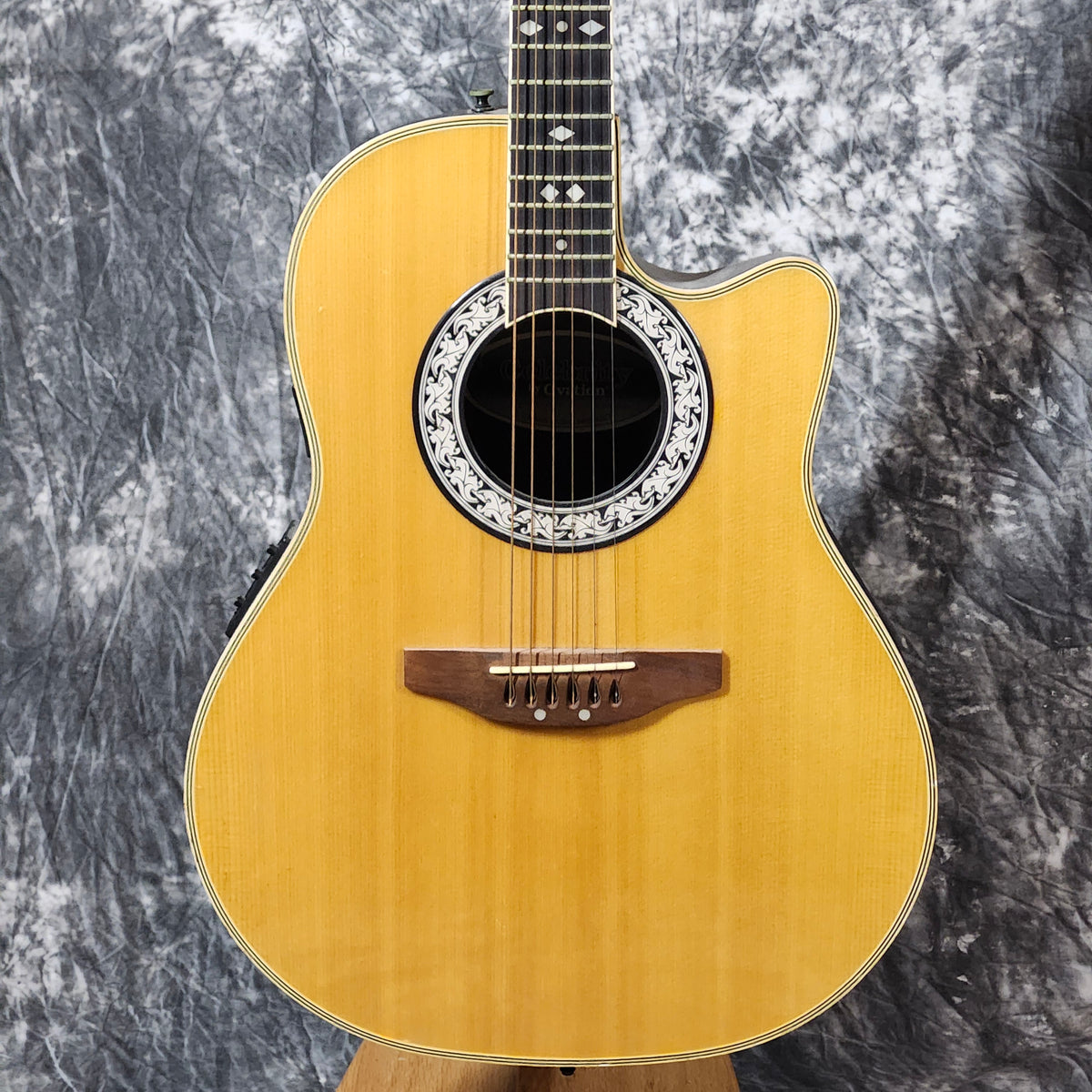 Ovation Celebrity CC157, used| Rock and Recycle Music