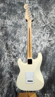 Fender  Standard Stratocaster
