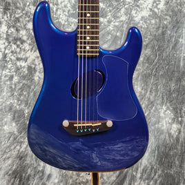 Fender Deluxe  ACOUSTASONIC STRATOCASTER